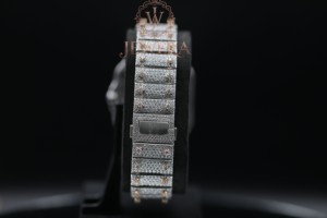 High on Demand Unisex Moissanite Diamond <b>Watch</b> High Brilliance Stones <b>for</b> Daily Wear Gifting and Special Occasions <b>for</b> Sale - Product Image 4