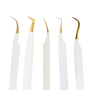 Custom Logo Fiber Tip White Gold Lash Tweezers Set Non Slip Grid Handle Professional Eyelash Tweezers for eyelash extensions - Product Image 1
