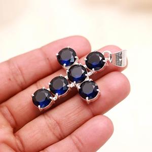 Colgante de cruz de zafiro azul en plata de ley, piedra de nacimiento de septiembre, regalo de gema azul oscuro para ella - Product Image 3