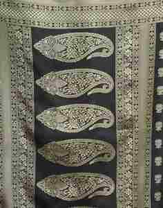 Sari en soie noir et or avec motifs brodés pour mariage, sari indien traditionnel pour femme, longueur au sol, coupe classique - Product Image 6