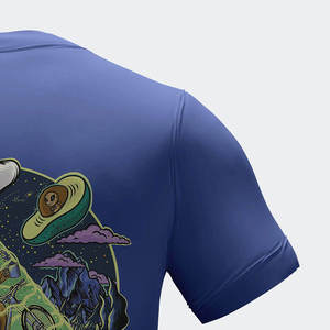 T-shirt à manches courtes pour homme avec impression DTF, col rond, motif croisé, coupe décontractée, tissu jersey 100% coton - Product Image 1