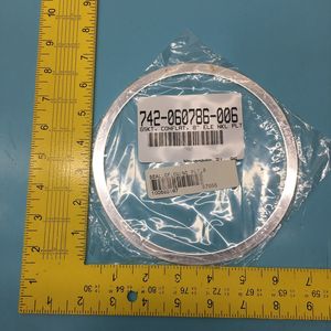 11 LAM 742-060786-006 Junta, Conflat, 8", ELE NKL - Equipo y Piezas de Semiconductores de Confianza de Global Legacy - Product Image 5