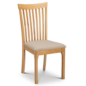 Chaise de salle à manger en bois de caoutchouc massif avec dossier à lattes et assise rembourrée - Product Image 1