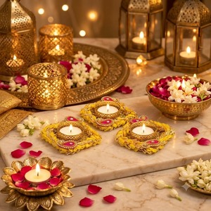 Support de bougie artisanal en laiton, écologique et durable, design floral Gota Patti moderne et luxueux, traditionnel pour la maison, idéal pour Diwali - Product Image 1