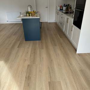 ODM OEM Pisos Laminados de Madera HDF de Alta Calidad para Exportación, Resistentes al Agua, de 8mm y 12mm, Fábricas y Fabricantes de Pisos Laminados - Product Image 3