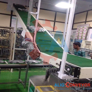 ALIG CONVEYOR Fabricante de Cintas Transportadoras Inclinadas Duraderas con Velocidad Ajustable, Cintas de PVC/Goma para Todo Tipo de Aplicaciones - Product Image 3