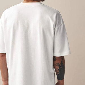 เสื้อยืดโอเวอร์ไซส์เนื้อผ้านุ่มสำหรับผู้ชาย แฟชั่นระดับไฮเอนด์ สวมใส่สบาย ทรงหลวม ใส่ได้ทุกวัน - Product Image 5