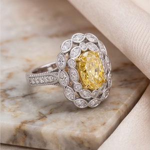 Anillo de Diamante Cultivado en Laboratorio con Corte Ovalado y Marquise en Color Amarillo Intenso con Halo para Mujer – Joyería de Compromiso Impresionante - Product Image 5