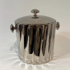 Stylish Silver Mirror Finished Ice Tub <b>With</b> <b>Lid</b> For Hotels Bar Counters And Home Bar Spaces Beverage Cooling Use From India - Product Image 1