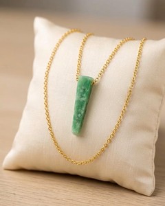 Collar de Cristal de Aventurina Verde Natural con Cadena Chapada en Oro, Colgante de Piedra Curativa, Joyería Minimalista, Regalo - Product Image 1