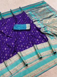Sari Tradicional Indio de Seda Banarasi con Trabajo de Tejido Zari para Bodas y Eventos Festivos, Atuendo para Mujer - Product Image 2