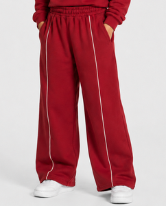 Ensemble de survêtement personnalisé pour filles avec motif cerise, survêtement en polaire surdimensionné pour filles, ensemble sweat à capuche et pantalon de jogging pour filles, survêtement décontracté pour enfants - Product Image 3