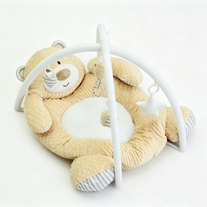 Tapis de jeu en peluche avec arche d'activités pour bébés de 0 à 24 mois, jouet doux unisexe pour usage domestique - Product Image 1
