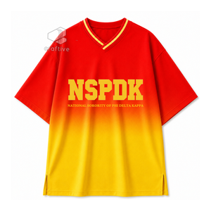Camiseta Oversize para Mujer NSPDK Sorority, Roja y Dorada, Casual, Holgada, con Cuello en V, Diseño Gráfico de Hermandad, Ropa Universitaria Griega - Product Image 1