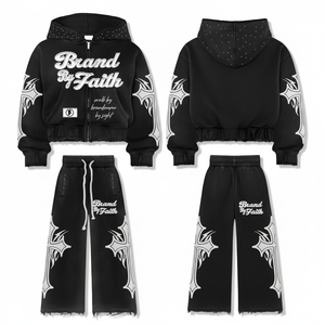 Ensemble de survêtement streetwear 100% coton avec appliques en strass brodées, impression DTG personnalisée 500 g/m², sweat à capuche zippé et pantalon oversize - Product Image 1