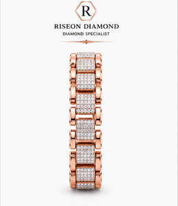 Bracelet à maillons rectangulaires en or rose avec détails micro-pavés en diamant, fermoir sécurisé, bijoux fins modernes pour un usage quotidien - Product Image 3