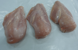 Carne de Pollo Halal Congelada Fresca de Granja, Sin Hueso, Sin Piel, Empacada Higiénicamente, Producto Avícola Premium para Exportación Internacional - Product Image 3