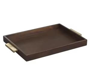 Plateau de service rectangulaire en bois à prix abordable avec poignées en laiton, biodégradable, écologique, durable, type plateau solide pour le service alimentaire - Product Image 1
