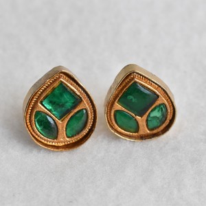 Pachi Kundan 18K Gold Plated Flower Ethnic Push Back Small <b>Stud</b> Earrings Handmade Jewelry Gift for Women - Product Image 4