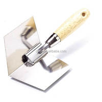 Truelles d'angle en acier inoxydable avec manche en bois pour usage domestique et industriel