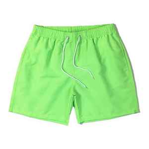 Pantalones cortos de entrenamiento para hombre con tela elástica cómoda y un ajuste atlético moderno para sesiones diarias en el gimnasio. - Product Image 1