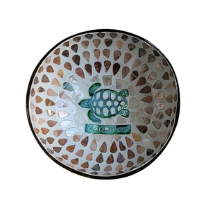 Vente en gros de bols à noix de coco modernes gravés, durables, uniques, artisanaux, polis, écologiques, de haute qualité, pour le bien-être - Product Image 2