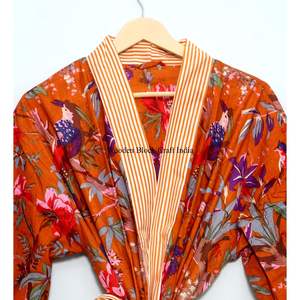 Bata Kimono de Algodón con Estampado Floral para Mujer, Cómoda para Dormir, Descansar y Vivir Relajadamente en Casa - Product Image 4