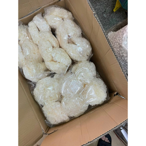 Tremella blanche naturelle séchée pour la cuisine de desserts haut de gamme, fabriquée à partir de matières premières sélectionnées provenant directement du Vietnam - Product Image 1