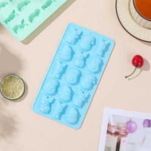 แม่พิมพ์ซิลิโคนสำหรับทำขนมช็อกโกแลตเกรดอาหาร ลายกวางเรนเดียร์คริสต์มาส ซานต้า และเทศกาลคริสต์มาส - Product Image 3