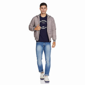 Veste matelassée personnalisée haut de gamme à col montant, avec isolation matelassée, idéale pour les voyages en plein air en hiver et les tenues décontractées par temps froid - Product Image 5