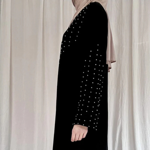 Abaya de luxe pour femmes, production OEM, vêtements élégants et modestes pour les détaillants de mode mondiaux et les entreprises d'importation - Product Image 5