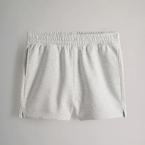กางเกงขาสั้นผู้หญิงใส่สบายสำหรับทุกวัน ปี 2026 กางเกงขาสั้นผู้หญิงสัมผัสนุ่ม ทันสมัย ขายส่งจากโรงงานโดยตรง ราคาถูก รับผลิตแบบ OEM จำนวนมาก - Product Image 3