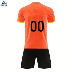 Meilleur fournisseur d'uniformes de football pour adultes, personnalisables avec votre nom ou logo, OEM ODM, en matière douce au toucher, nouveau style, pour la course et le sport. - Product Image 3