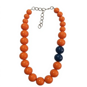 สร้อยคอเรซิ่นดีไซน์คริสตัลออร่า สร้อยคอลูกปัดเรซิ่นทำมือสุดหรู - Product Image 1