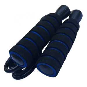 Corde à sauter de haute qualité avec poignée en plastique et grip en mousse, corde à sauter 360 en cuir/PVC pour la gym et le fitness, prix abordable - Product Image 3
