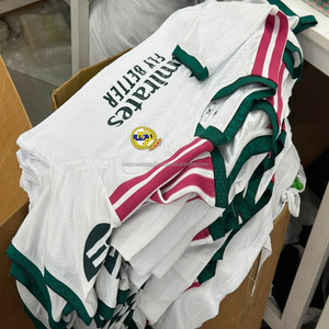 Maillots de football, de sport et de gym promotionnels en polyester avec logo imprimé par sublimation et broderie pour clubs sportifs 2026 - Product Image 3