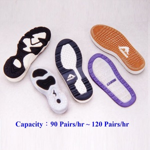 Máquina de moldeo por inyección de plástico automática de dos colores, tipo rotatorio de 20 estaciones, para la fabricación de suelas, pantuflas y sandalias. - Product Image 4