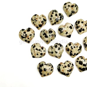 Colgante de Corazón de Jaspe Dálmata Natural de 12mm, Tallado a Mano, Precio al por Mayor para Fabricación de Joyería - Product Image 3