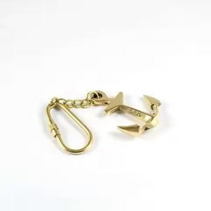 Llavero de Acero Inoxidable con Mosquetón Redondo, Anillo para Llaves de Metal Ligero, Accesorio de Moda - Product Image 1