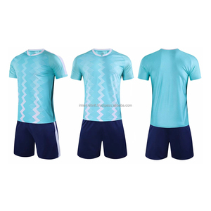 Custom Breathable Plus Size Soccer Uniform Set Blank Heat-Transfer Printing Football Jerseys Shorts for Men 100% Polyester UPF - Product Image 3
