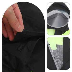 Traje Impermeable Universal con Capucha y Pantalones con Franjas Reflectantes para Senderismo y Camping al Aire Libre para Adultos - Product Image 5