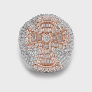 Bague de fiançailles et de mariage style hip-hop à taille baguette, en argent sterling 925 plaqué rhodium, sertie pavé, motif croix, pour femme - Product Image 1