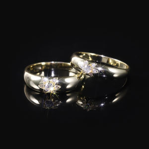 Anillo de Cóctel Clásico AMBER JEWELS de Oro Sólido de 14K con Diamantes Cultivados en Laboratorio, Diseño de Flor con Engaste Pavé, Unisex, Certificado IGI, Estilo Hip Hop - Product Image 2
