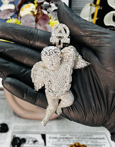 Colgante de Lujo con Alas de Ángel y Moissanita, Plata 925 con Baño de Rodio, Diseño Iced Out, Amuleto Unisex para Uso Diario - Product Image 2