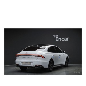 2021 for Hyundai Grandeur 3.0 LPi Rental Car with Leather Seats Automatic Gear Box Rear Camera 58,753 km Left Steering - Product Image 2