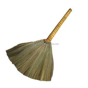 Balai en herbe de coco fait main en gros, matière première pour balai en herbe, balai en herbe de tigre - Product Image 3