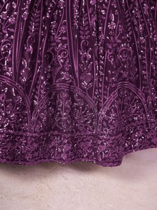 Lehenga Choli Tradicional Morado de Georgette con Lentejuelas Bordadas, Corte en A, Largo hasta el Suelo, Traje de Boda Reversible de Secado Rápido para Mujer - Product Image 4
