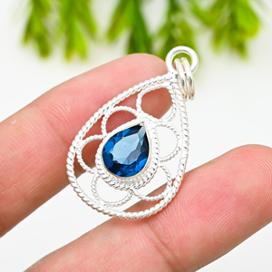 Collier de luxe en argent 925 avec topaze bleue de Londres - Product Image 4