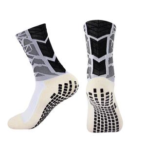 Lightweight Flexible Men Sports Grip <b>Socks</b> <b>Fashionable</b> Non Slip Breathable Durable Direct Factory Supplier High Quality - Product Image 4