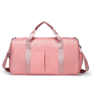 Grand sac de sport de 40 L avec poche imperméable, compartiment à chaussures, bandoulière réglable, polyester durable, imperméable, pliable - Product Image 2